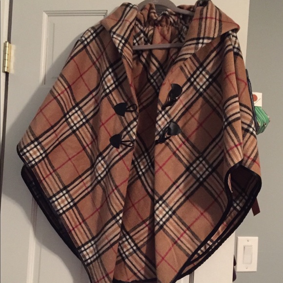 Poncho Jacket - Picture 1 of 4